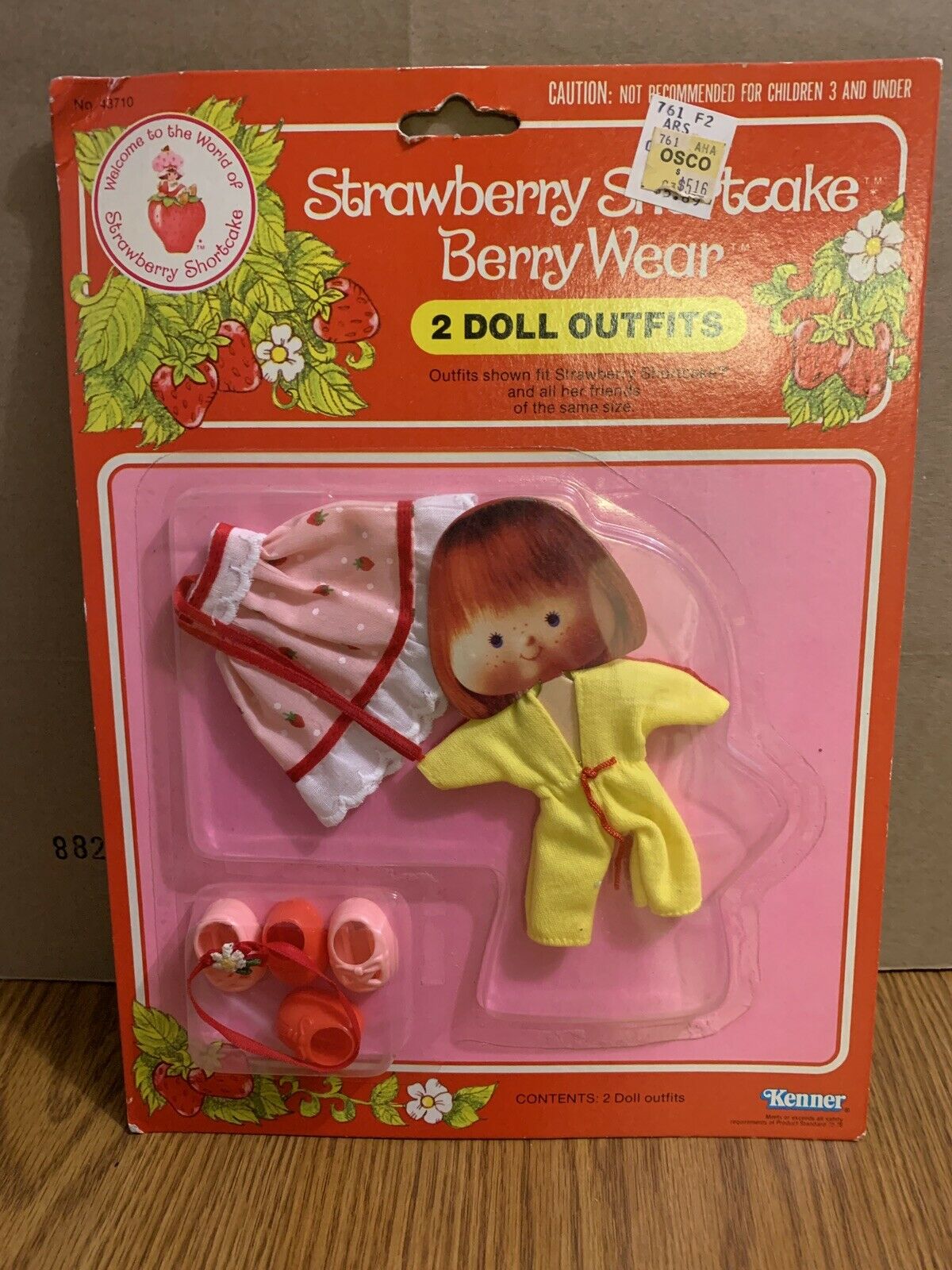 Strawberry Shortcake Berry Wear - Berry Quick And Berry Pretty Nib Kenner