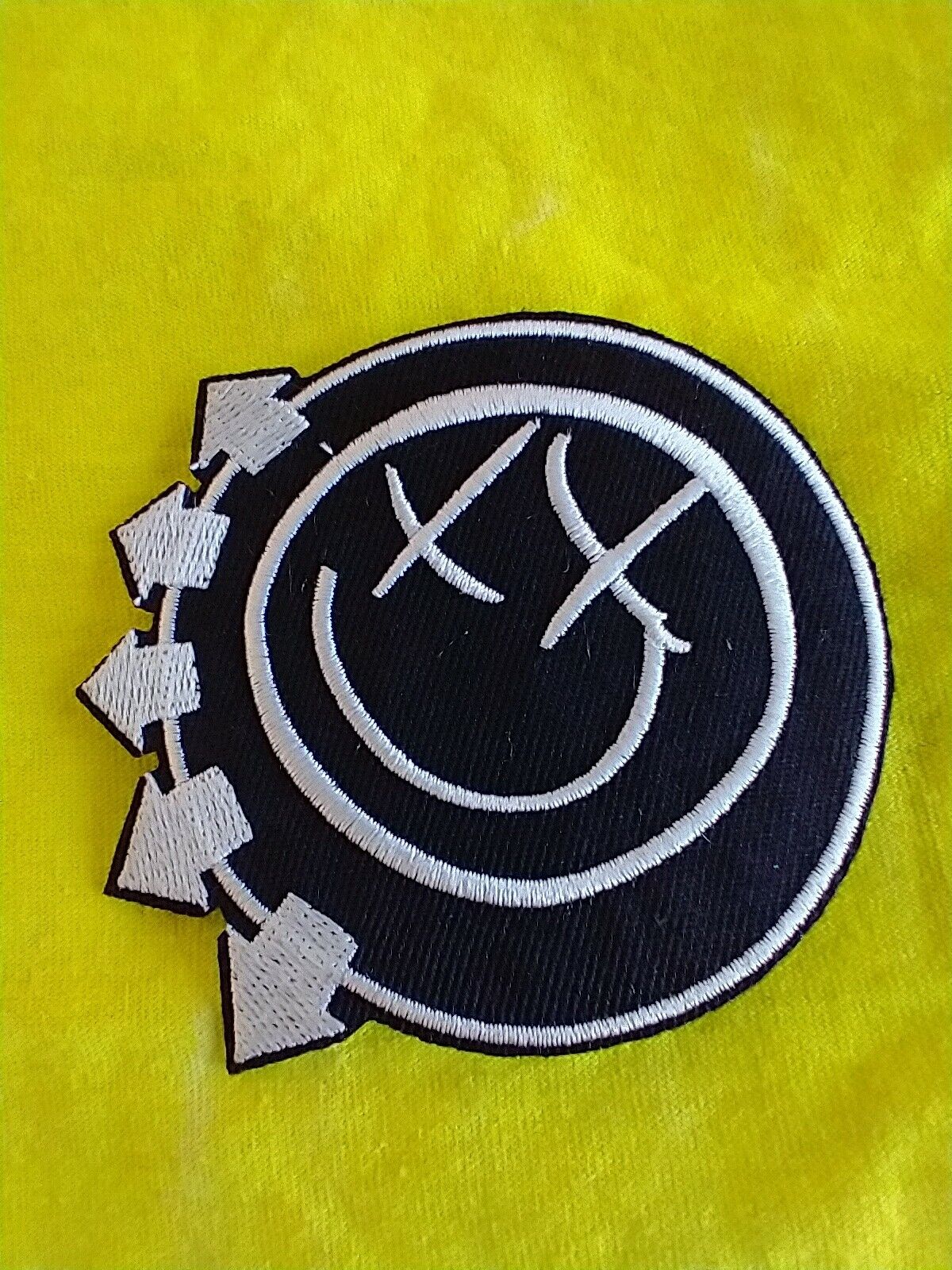 Blink - 182 Smile 3.25 X 2.75 Inch Iron On Patch