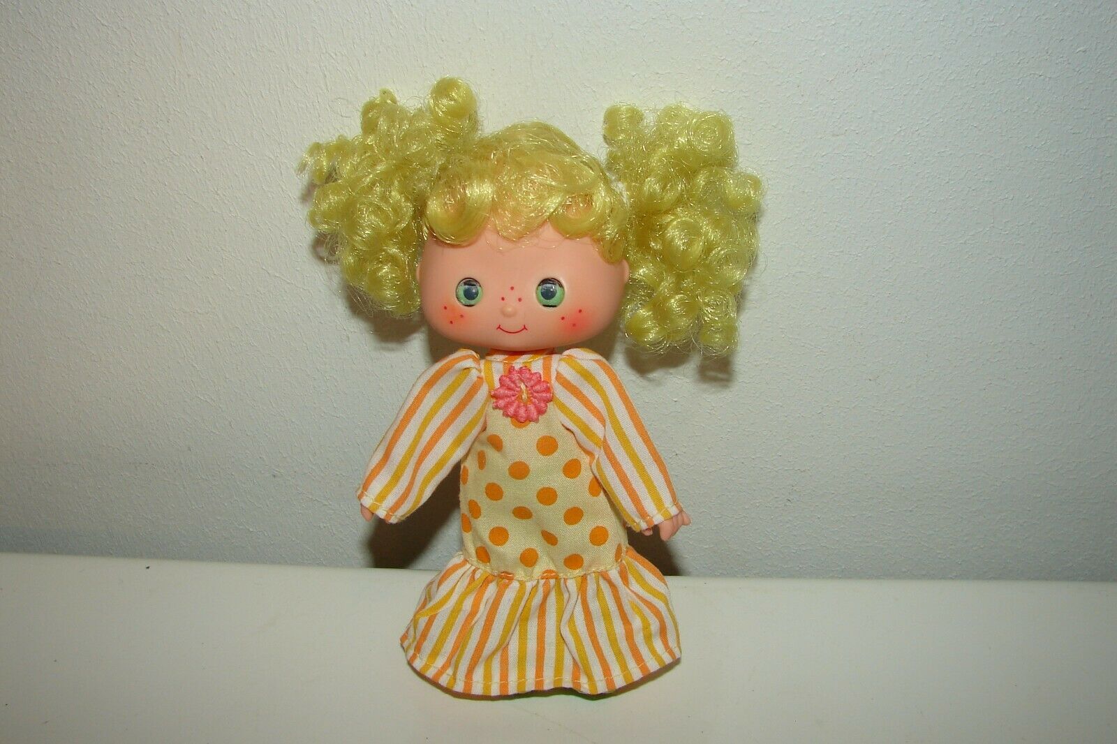 Vintage Strawberry Shortcake Lemon Meringue Sweet Sleeper Doll