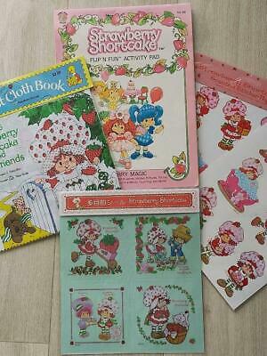 Strawberry Shortcake Baby's First Cloth Book Colouring Book 3 Stickers