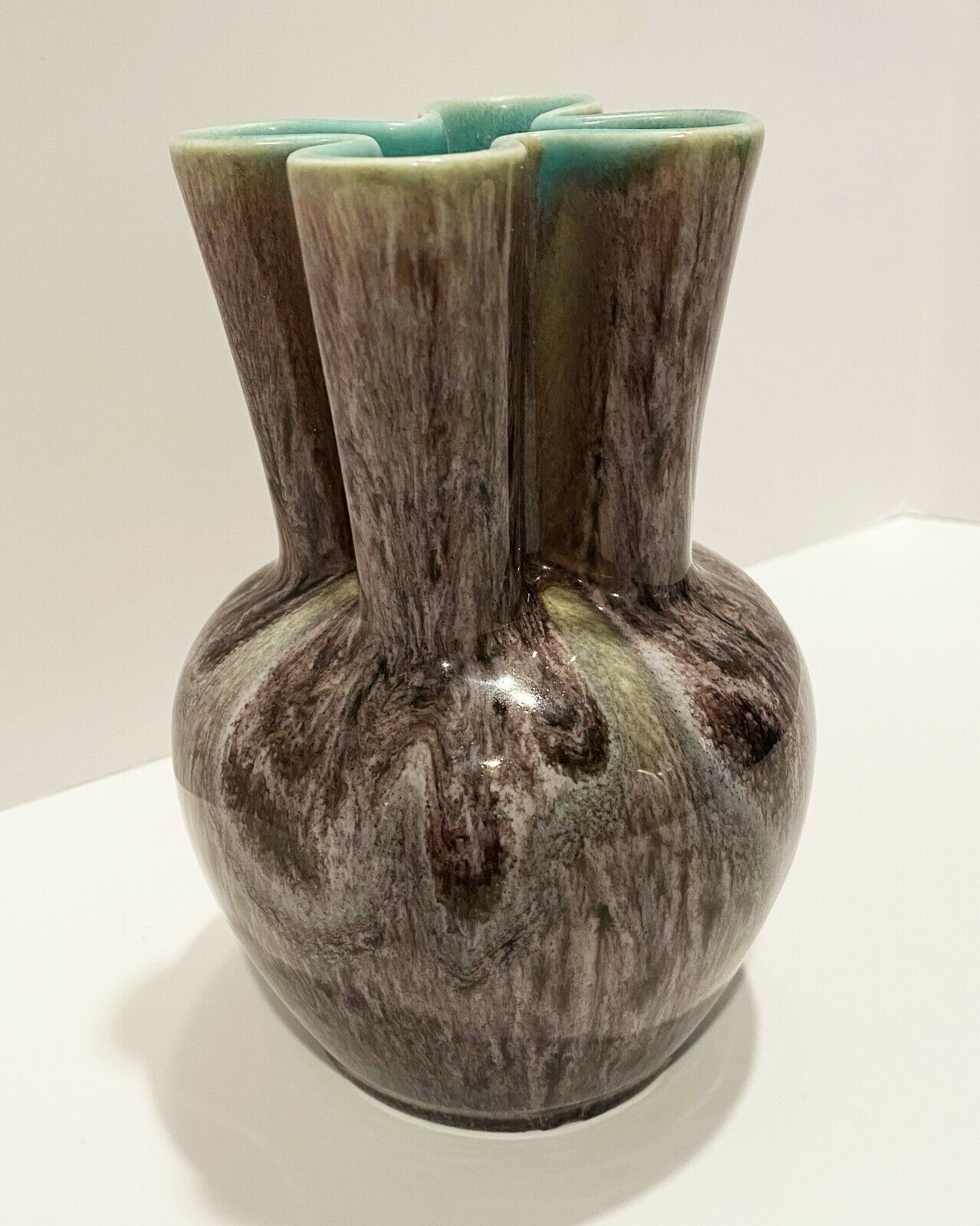 Vintage 1949 Rookwood Pottery Gray Marbled Lobed Pinch Vase 6953 Mid-century Mcm