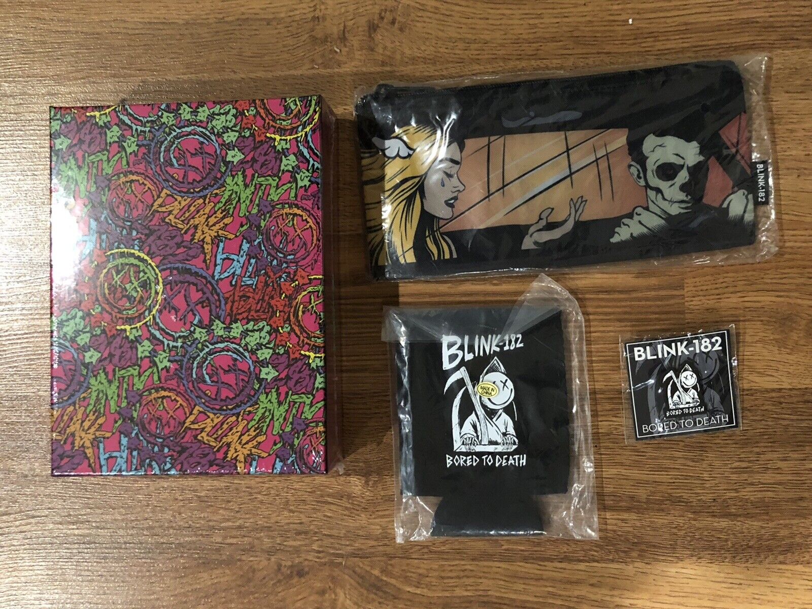 Rare Blink 182 Items Bundle Lot; Puzzle Pencil Bag Coozie Pin