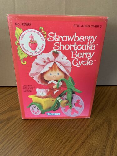 Strawberry Shortcake Berry Cycle NIB Kenner